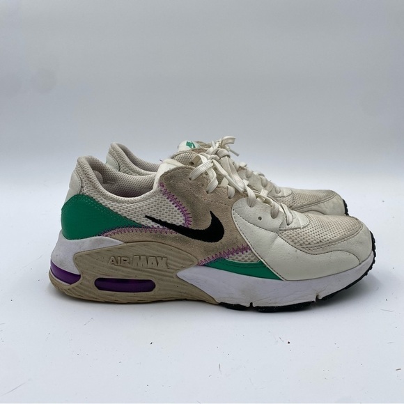 Nike Women’s 8 Air Max Excee Sanddrift Green Casual Sneakers - Picture 2 of 6